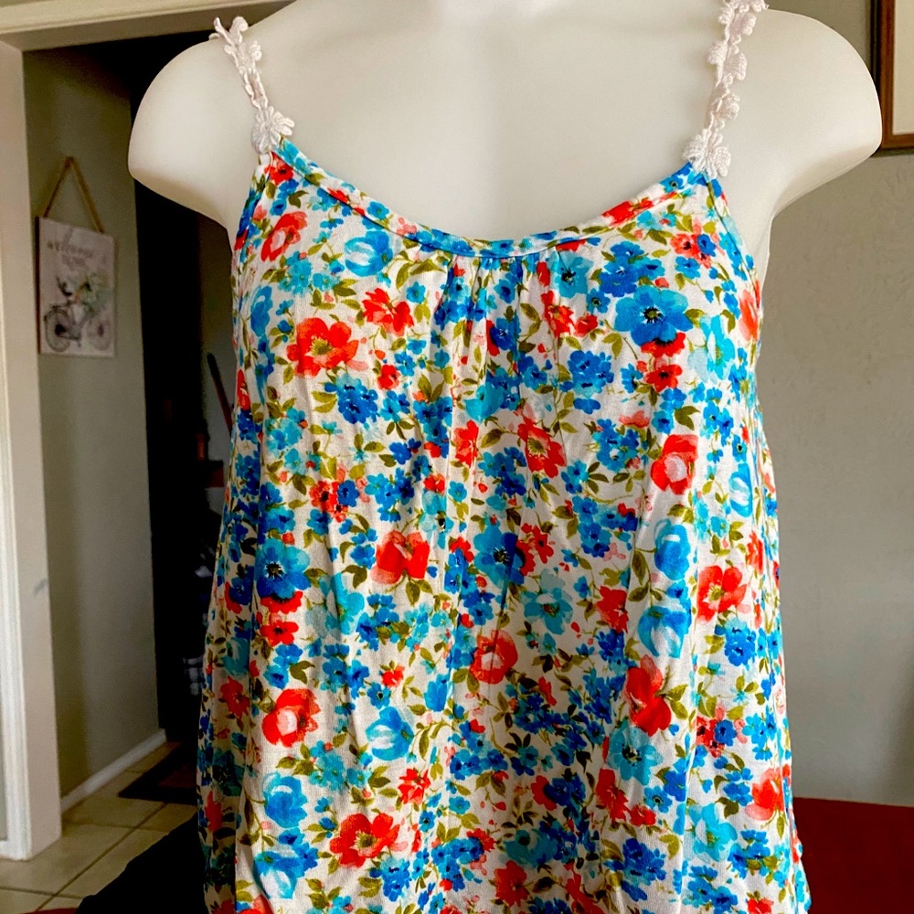 Women’s crop top